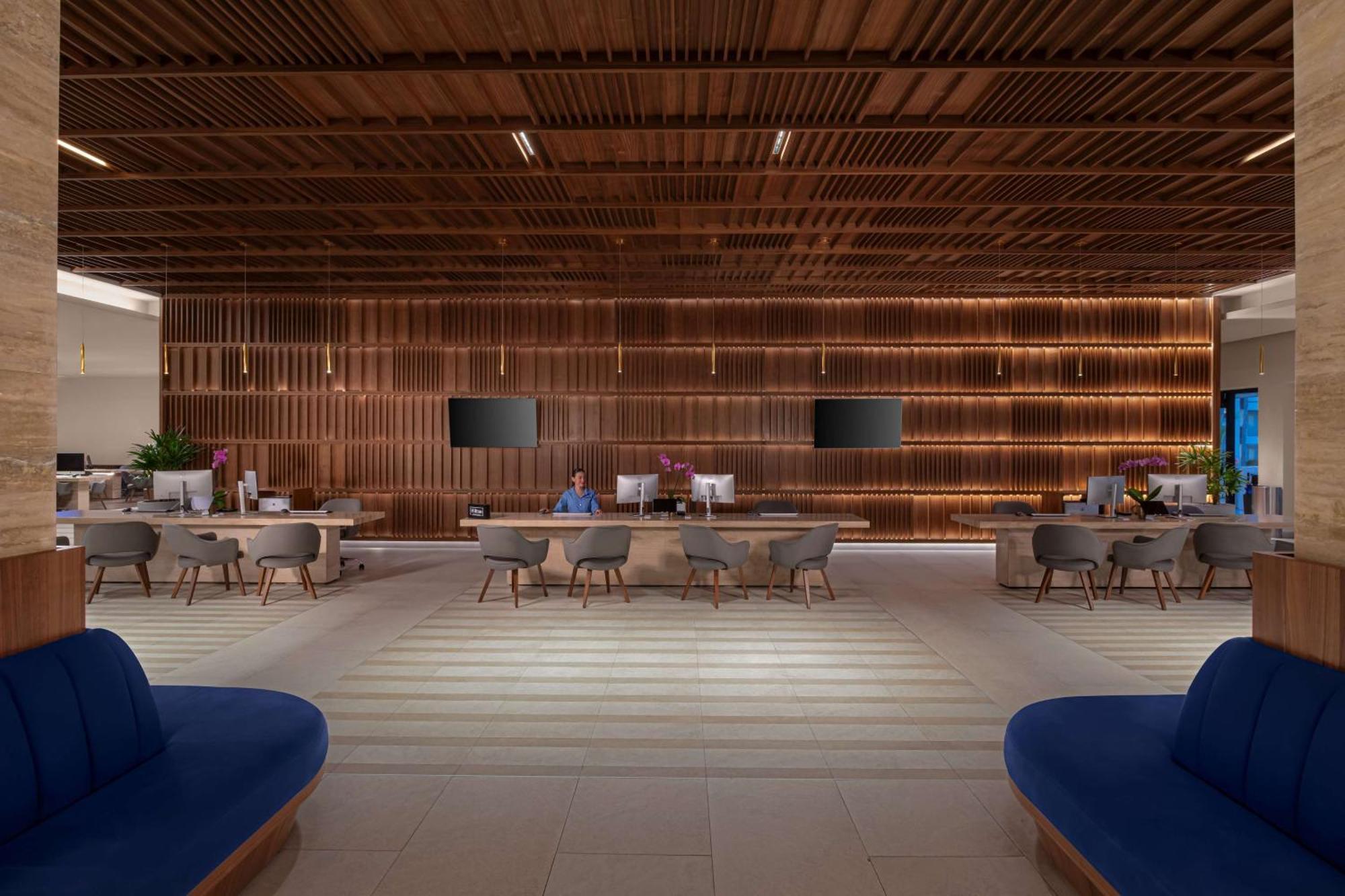 Hilton Cancun Mar Caribe All-Inclusive Resort ภายนอก รูปภาพ